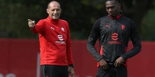 开云体育官网-米体：阿莱格里已经成功“驾驭”了莱奥，并在全方位的改造他