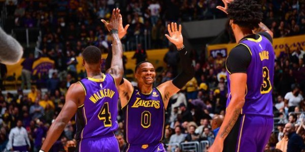 kaiyun-贝弗利因冲动被禁赛三场，但湖人再不会让队友独行