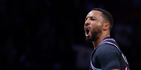 kaiyun-斯波：我们很喜欢鲍威尔和希罗的组合 给点时间他们的默契会出现