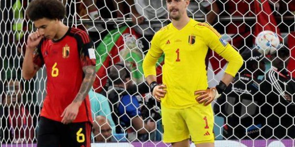 开云注册入口-常走夜路终于撞到鬼！库尔图瓦躲过初一没躲过十五