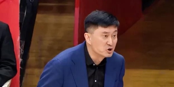 开云官网-北控首钢拼到最后一刻，京畿德比火药味浓，季后赛门槛越来越窄|青岛市|广东队|辽宁|三分球|福建队_新浪体育_新浪新闻